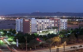 מלון Courtyard Phoenix Chandler/Fashion Center Exterior photo