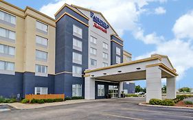 Fairfield Inn & Suites By Marriott גואלף Exterior photo