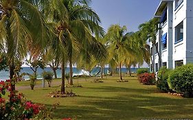 נגריל Carib Beach Apartments Exterior photo