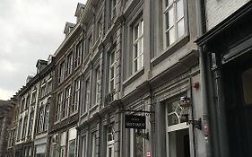 מאסטריכט Boutique Hotel Grote Gracht Exterior photo