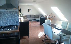 דירות בודפשט Solid Apartmans Room photo