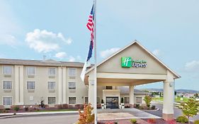 Holiday Inn Express בלומסבורג Exterior photo