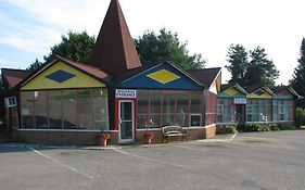 Iron Bridge Red Top Motor Inn Exterior photo