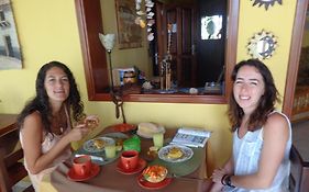 לינה וארוחת בוקר מינדלו Casa Comba Exterior photo