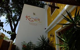 מינדלו Kira'S Boutique Hotel Exterior photo