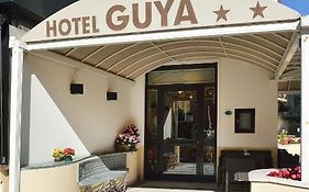 ואראצה Hotel Guya Exterior photo