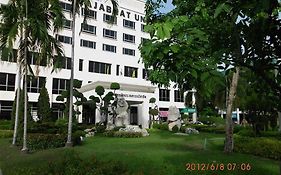 מלון בנגקוק Phranakhon Grand View Exterior photo
