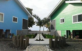 אוטילה Serenity Beach Cottages Exterior photo