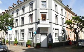 קונסטנץ Wiesentaler Hof Hotel Garni Exterior photo