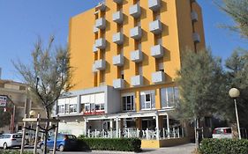 סניגליה Hotel Sirena Exterior photo