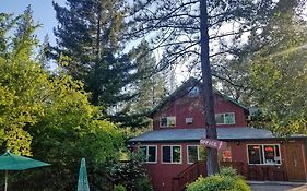 גרובלנד Yosemite Riverside Inn Exterior photo