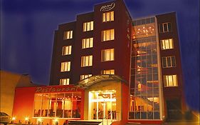 קלוז'-נאפוקה Hotel Pami Exterior photo