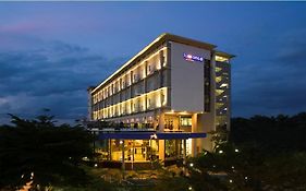 Tumbangrungan Hotel Luwansa Exterior photo