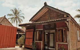 מגלאנג Cempaka Borobudur Guest House Exterior photo