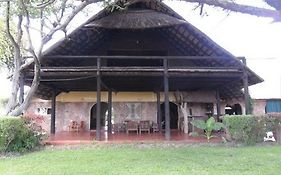 Dete Ganda Lodge Exterior photo