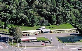 שאטו רישר Motel Spring Exterior photo