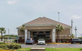 מונטגומרי Quality Inn & Suites Near Coliseum And Hwy 231 North Exterior photo