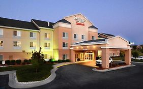 Fairfield Inn & Suites ווית'וויל Exterior photo