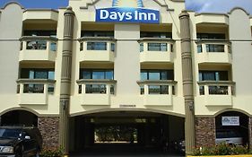 Days Inn Guam - טמונינג Exterior photo
