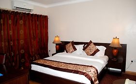 Ijebu Ode Grand Inn & Suites Exterior photo