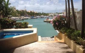 Douglas Holiday Home At 163 Port St. Charles Marina Exterior photo