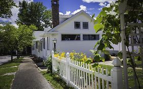 New Milford Homestead Inn Exterior photo