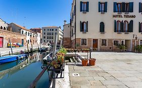 ונציה Hotel Tiziano Exterior photo