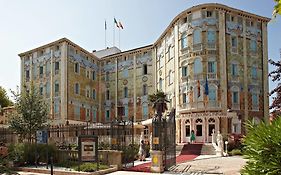 מלון ונציה - לידו Ausonia Hungaria Wellness & Lifestyle Exterior photo