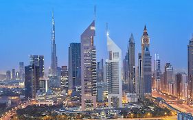 דובאי Jumeirah Emirates Towers Exterior photo