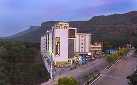 מלון טירופאטי Pai Viceroy Exterior photo