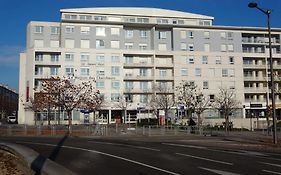 Vandoeuvre-lès-Nancy Kosy Appart'Hotels - La Maison Des Chercheurs Exterior photo