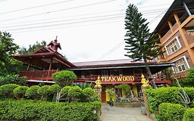 ניאונגשווה Teak Wood Hotel Exterior photo