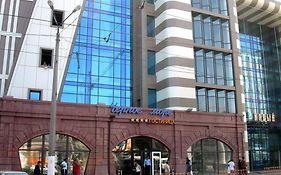 מלון Optima Odesa Exterior photo