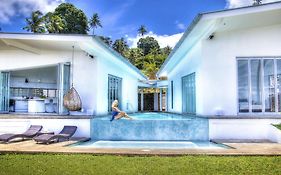 מאטיי Vacala Bay Resort Exterior photo