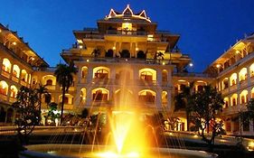 פקסה Champasak Palace Hotel Exterior photo
