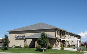 ורנל Landmark Inn And Suites Exterior photo