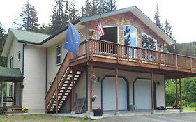 סוארד Glacier Creek Lodging Exterior photo