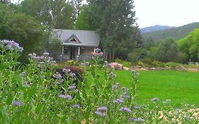 דורנגו Apple Orchard Inn Exterior photo