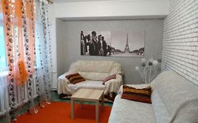 אלמטי Nice Apartment On Samal 1 Exterior photo