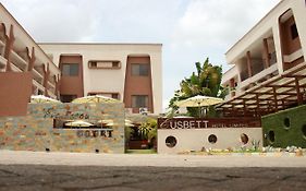 Sunyani Eusbett Hotel Exterior photo