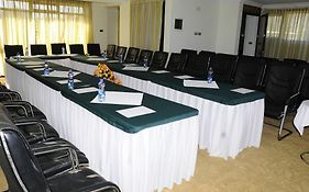 מלון North Addis Exterior photo