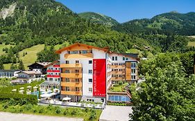 באד הופגסטין Impuls Hotel Tirol Exterior photo