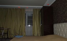 בישקק Lux Apartment On Chuy Avenu, 125 Exterior photo