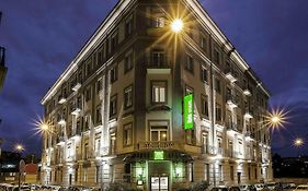 מלון Ibis Styles Napoli Garibaldi Exterior photo