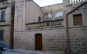 הוילה Kerċem Sylvia' S Millhouse Exterior photo