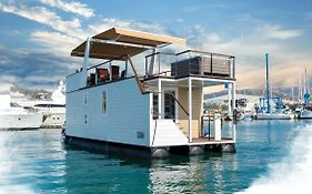 הוילה בפורטורוז Floating House Adela Exterior photo