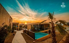 נובליה Noa Glamping Resort Exterior photo