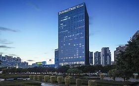 Doubletree By Hilton Hotel Shenzhen Longhua, Near Mtr Qinghu, Shenzhen North Railway, Uniwalk & Uniworld Shopping Mall, Sam'S Club, Shenzhen Art Museum New Venue, Costco Exterior photo