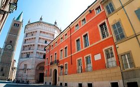 אפרטהוטל פארמה Palazzo Dalla Rosa Prati Exterior photo