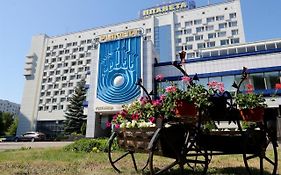 מינסק Planeta Hotel Exterior photo